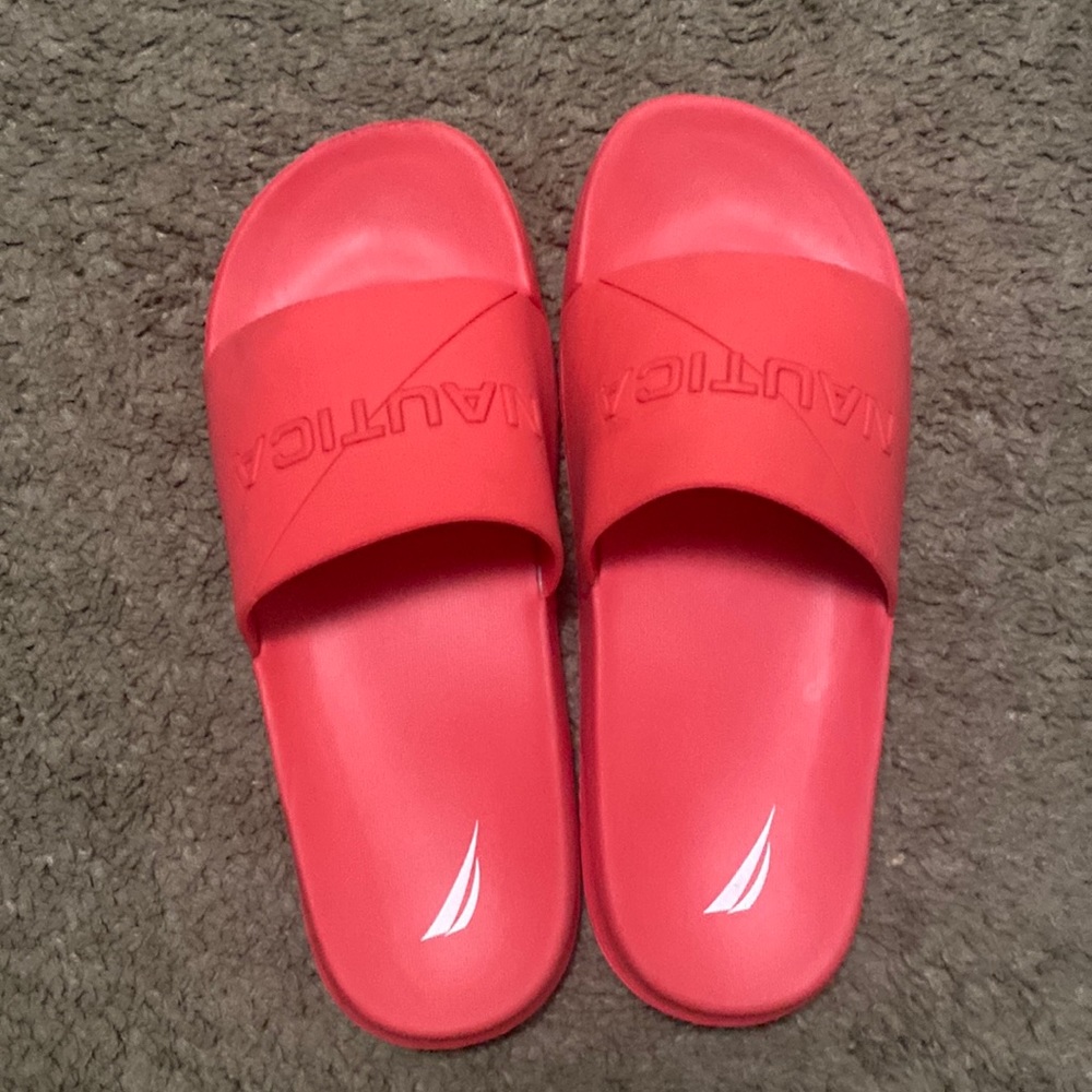 Red nautica slides